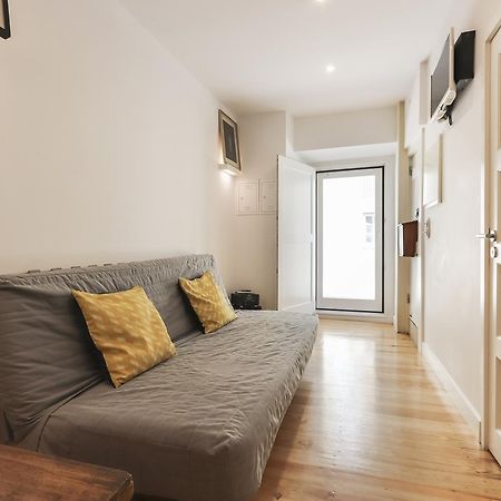 Bairro Alto Duplex By Homing Apartment ลิสบอน ภายนอก รูปภาพ