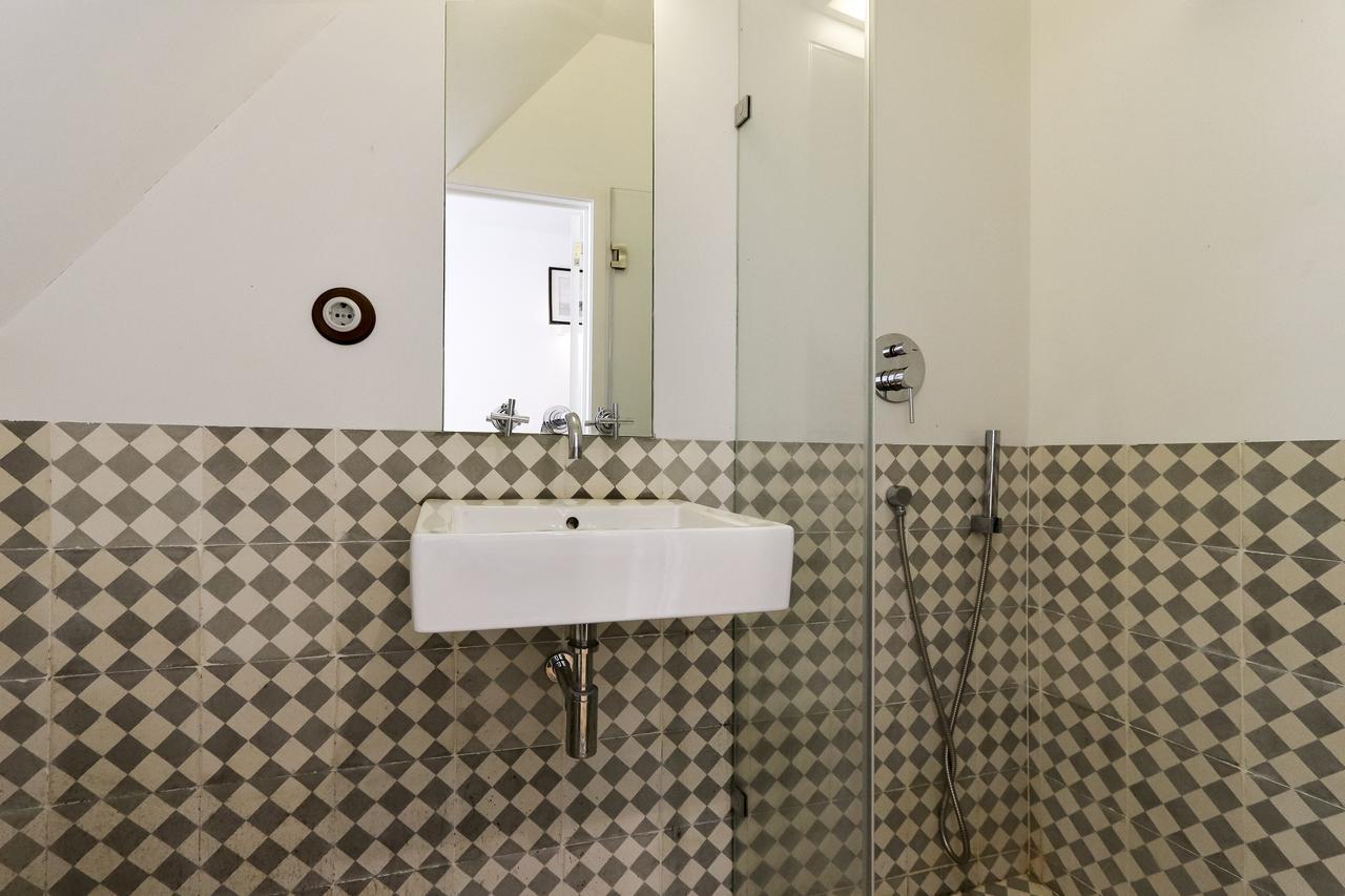 Bairro Alto Duplex By Homing Apartment ลิสบอน ภายนอก รูปภาพ