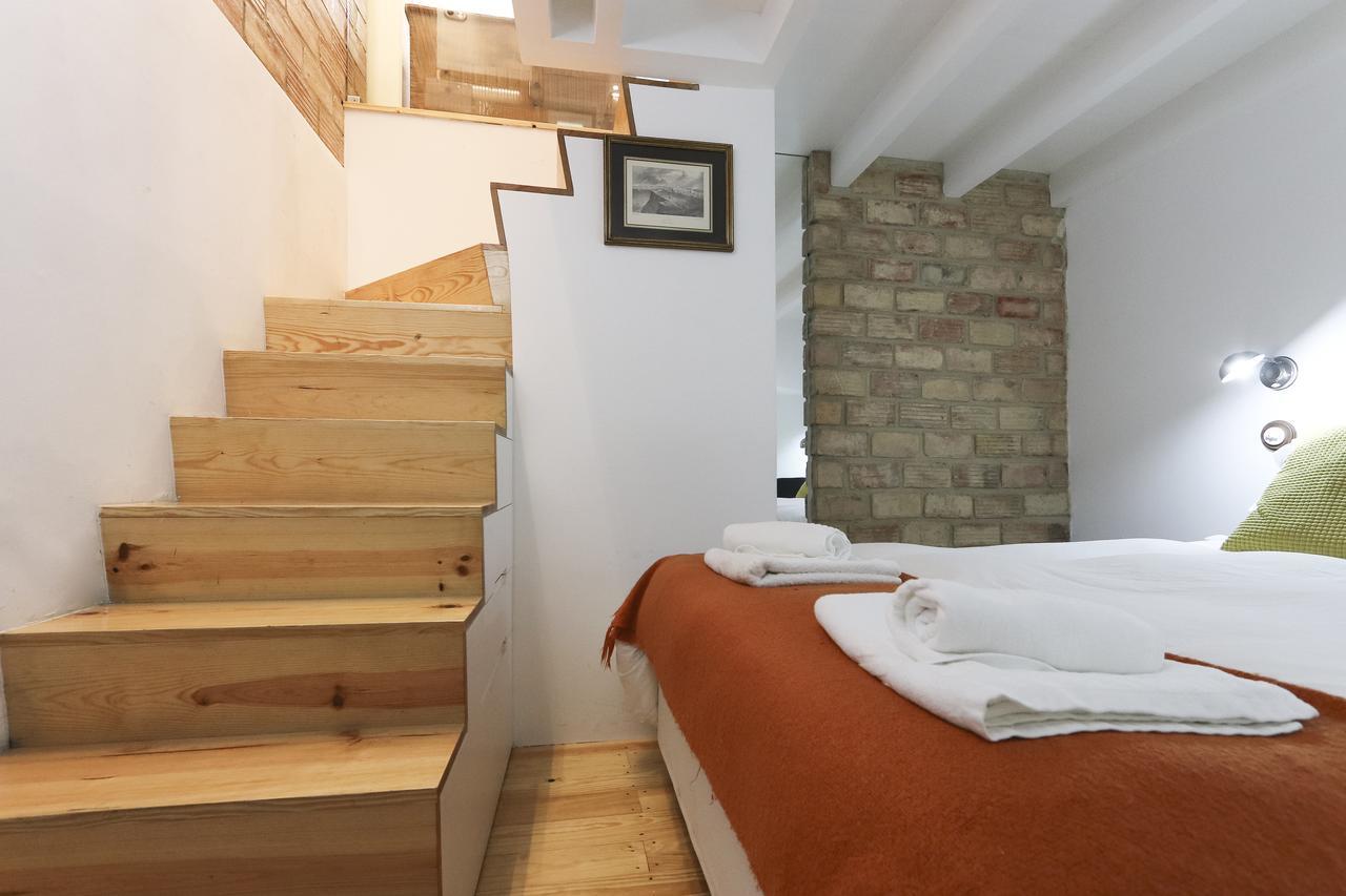 Bairro Alto Duplex By Homing Apartment ลิสบอน ภายนอก รูปภาพ