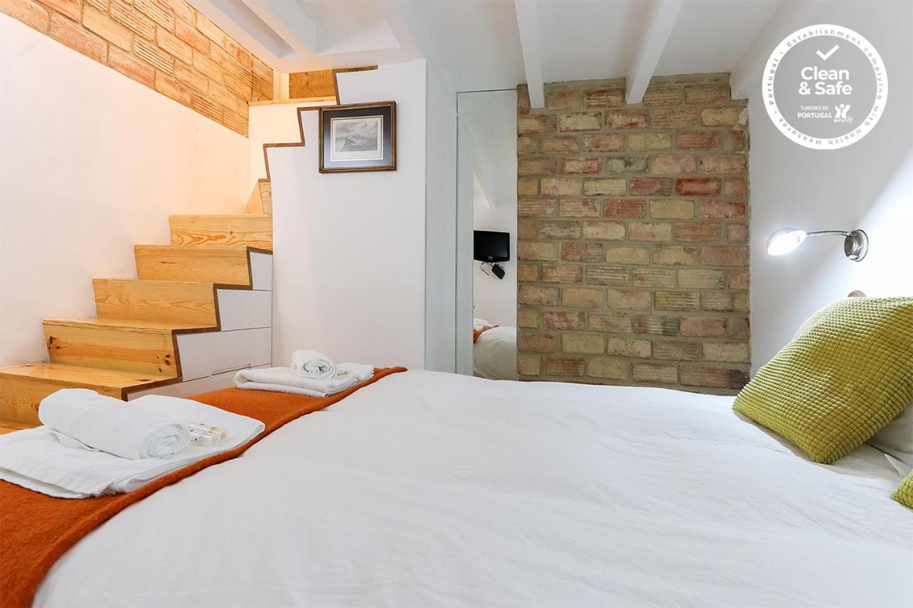 Bairro Alto Duplex By Homing Apartment ลิสบอน ภายนอก รูปภาพ
